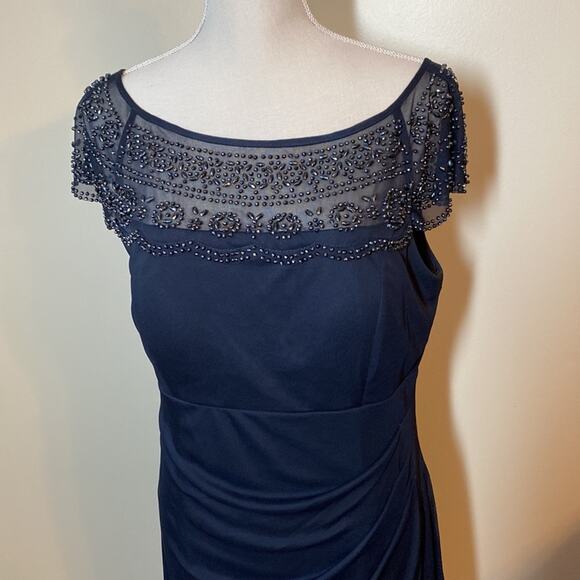 MSK Dress - Picture 3 of 9